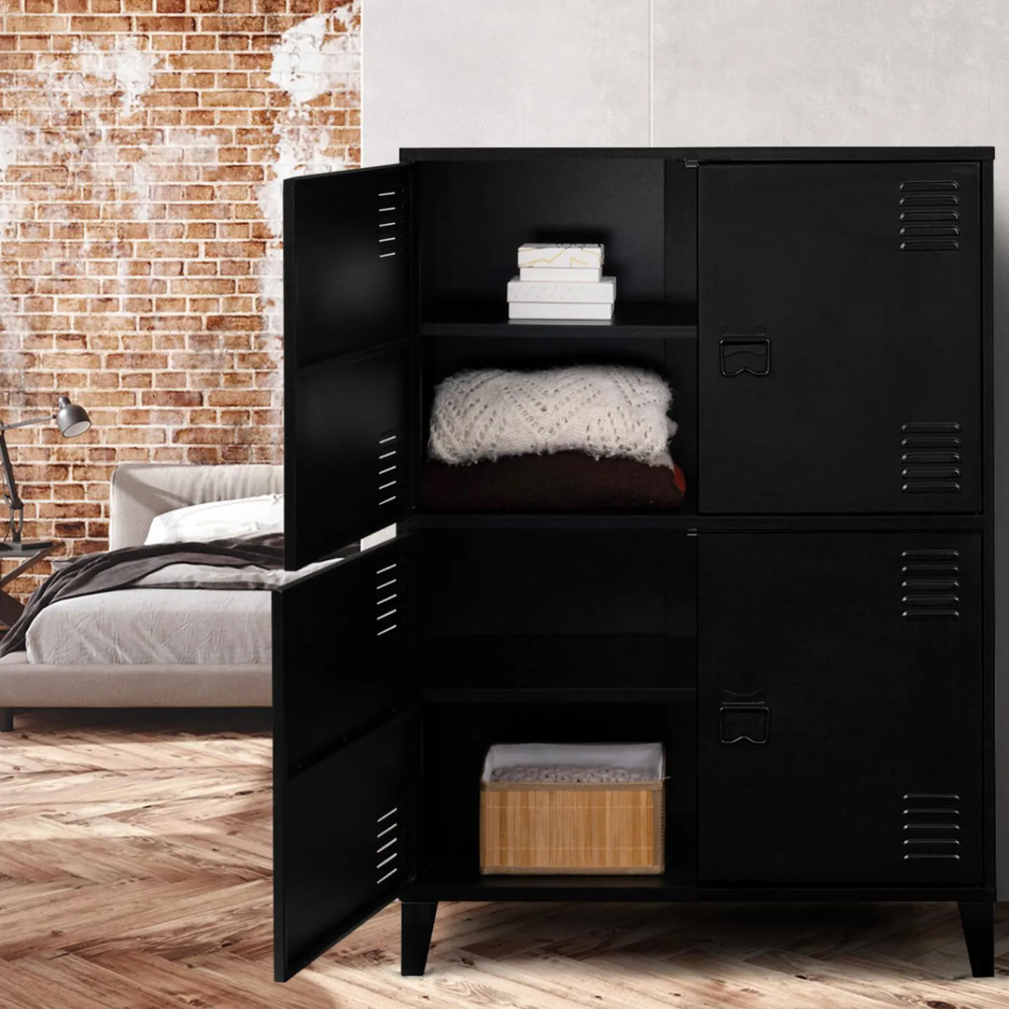 Armoire noire et bois avec 4 portes métalliques*IDMarket Clearance