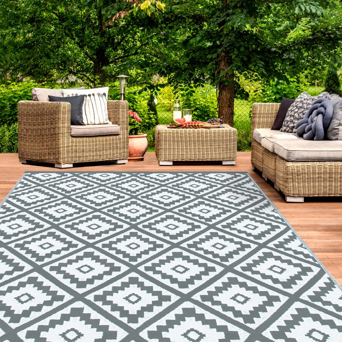 Tapis extérieur terrasse motifs géométriques gris et blanc 120 x 180 cm*IDMarket Discount